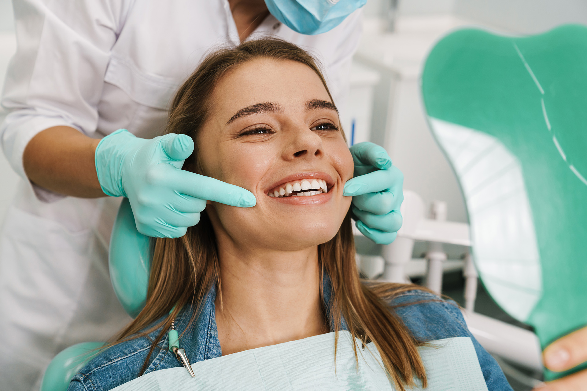 Dentist in East Islip